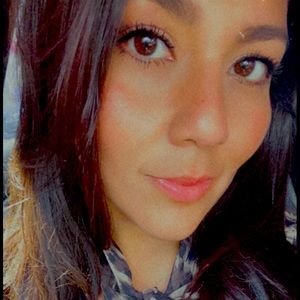 Meet your Posher, Fatima